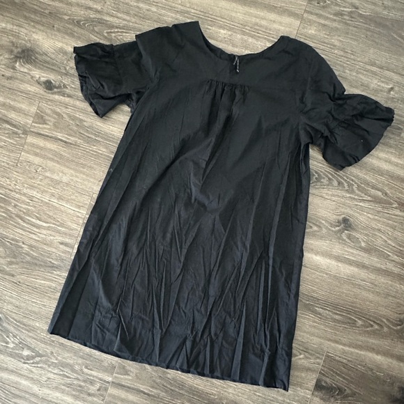 Old Navy Dresses & Skirts - Old Navy Black Short Sleeve Dress
